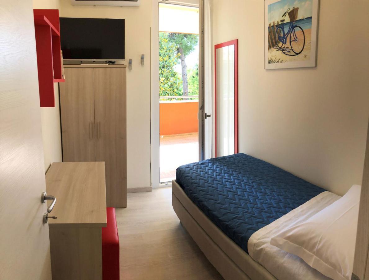Residenza Verdemare Misano Adriatico Eksteriør bilde